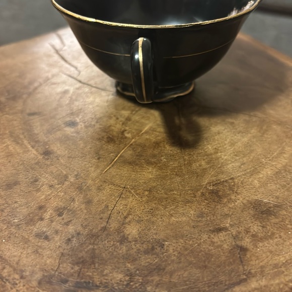 TRIMONT CHINA MADE IN OCCUPIED JAPAN Black Floral Teacup and Saucer Set - Picture 5 of 6